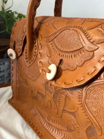 [ 새상품급 ] Carving Tribes 카빙 트라이브스 토트백