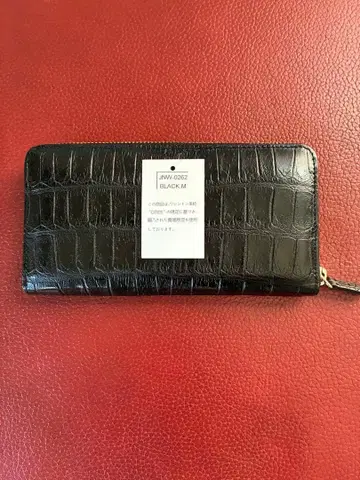 크로커다일 라운드 장지갑 메탈 지퍼 블랙 매트 마감
