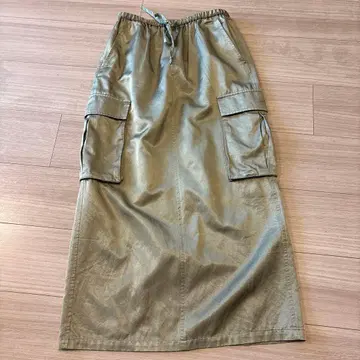 투모로우랜드 맥피 롱 스커트