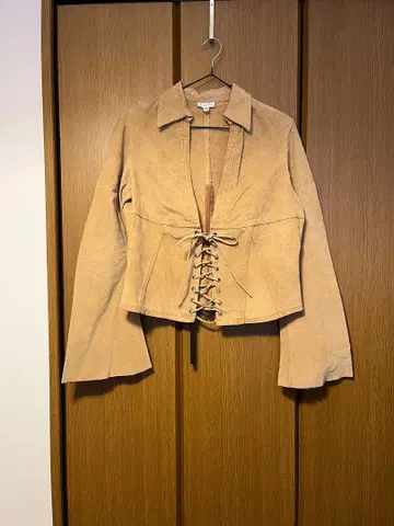 Charlotte Russe 베이지 레이스업 자켓 M