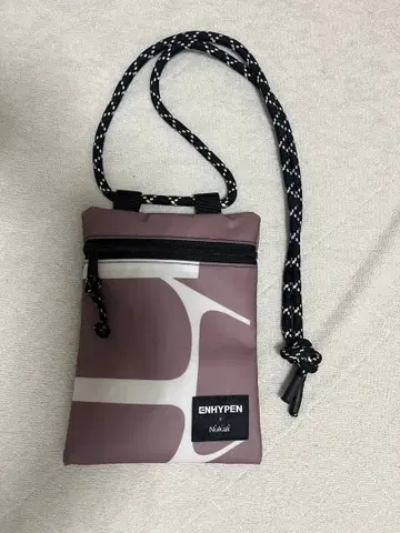 [ ENHYPEN x NUKAK ] 스트링 크로스백