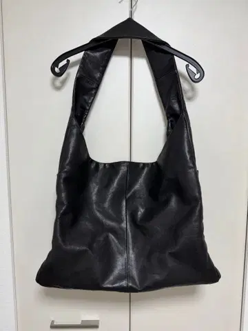 ssstein 슈타인 LEATHER SHOULDER BAG