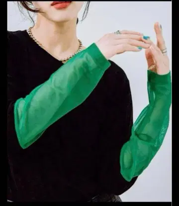 렙심 소매 절개 풀오버