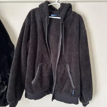 Penfield 블랙 보아 후드티