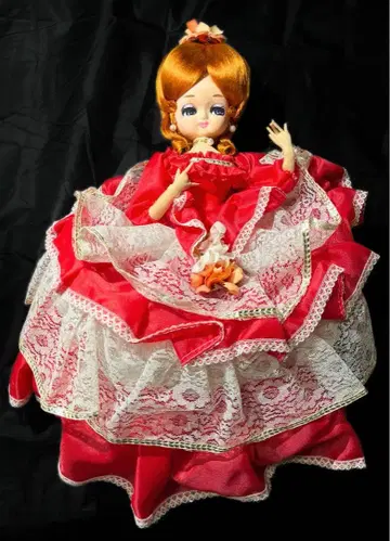 프랑스 인형 앤티크 쇼와 레트로 인테리어 인형 여아 드레스 빨간색