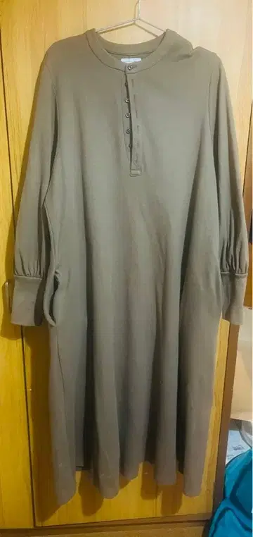 foufou 브라운 롱 원피스 긴팔