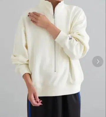 하프 지퍼 맨투맨 어시