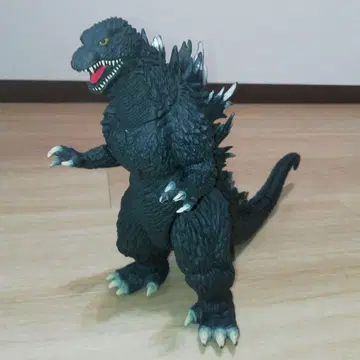 고질라 피규어