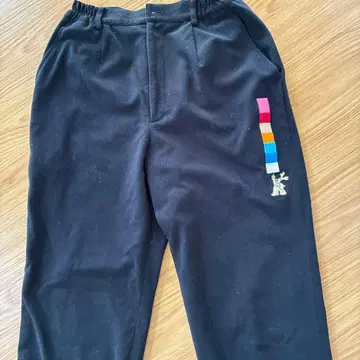 컬러풀 스트라이프 블랙 팬츠