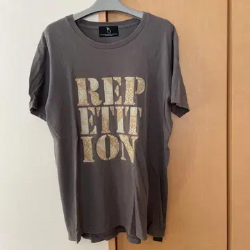 중고품 virgo 로고 T셔츠