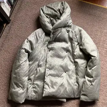 자유구 다운 자켓 실버