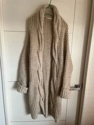 베이지 케이블 니트 롱 가디건