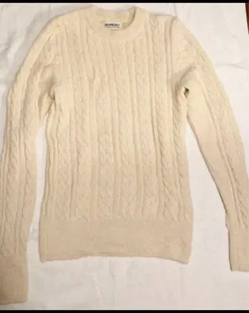 BEAMS BOY 알파카 100% 케이블 니트 스웨터