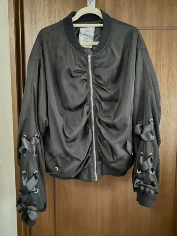 Ank Rouge 리본 & 로즈 엔더리 블루종