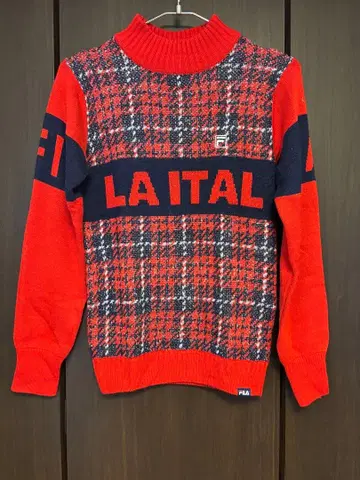 FILA LA ITAL 체크 무늬 니트 스웨터