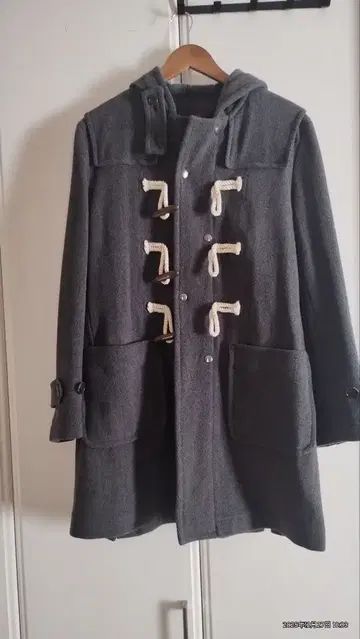 [ 컨디션 최상 새상품급 ] 차콜 그레이 더플 코트 컴시즘