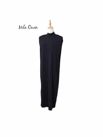 Mila Owen 미라 오웬 슬리브리스 니트 롱 원피스