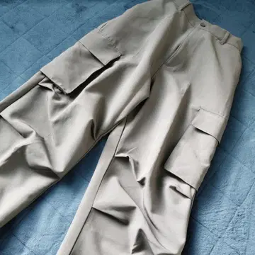 LILL 카고 팬츠 카키 사이즈 S