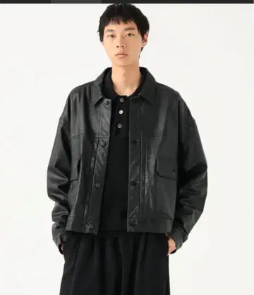 BEAMS 와이드 숏 핏 시어링 가죽 자켓