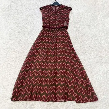 2023 ANAYI 리프 양류 기하학 V넥 플레어 원피스 라메 벨트