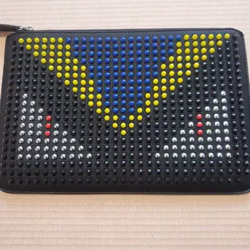 비즈 장식 얇은 타입 클러치백