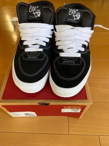 VANS HALF CAB 블랙 스니커즈