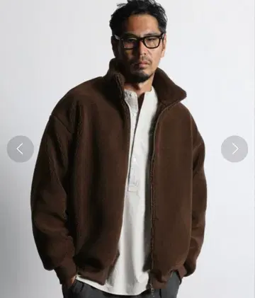 더퍼 스탠드 칼라 보아 아우터 라이트 아우터 M