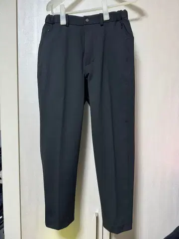 새상품급 NewBalance MET24 SLIMTAPERDFIT