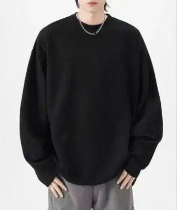 새상품 (d)aresut / 달레스트 롱 슬리브 크루넥 상의