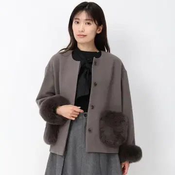 [ 미사용 최상급 비품 ] 미슈마슈 퍼 포켓 숏코트