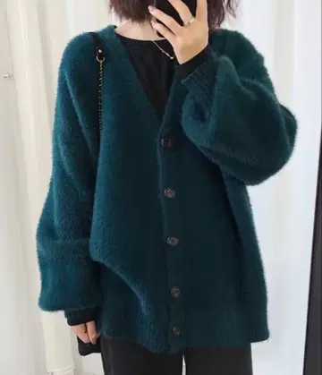 스프레이 가디건 샤기 니트