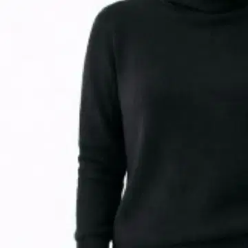 새상품 유니클로 캐시미어 100% 오프 터틀넥 스웨터 블랙 S 넥 루즈핏