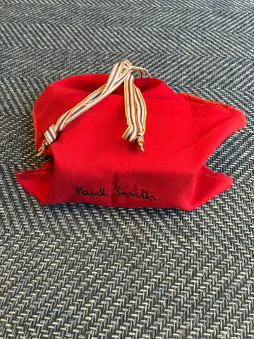 Paul Smith 손목시계 빨간색 주머니 포함