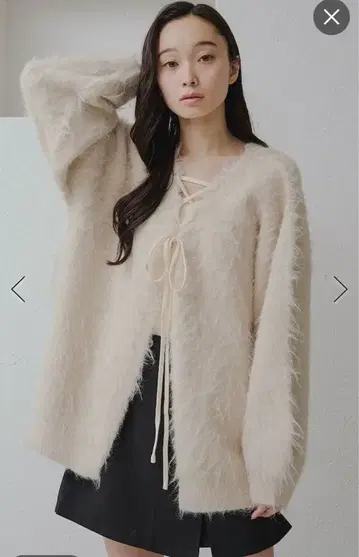 apres jour clair 샤기 레이스업 니트 가디건 크림