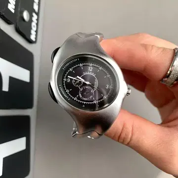 y2k 시계 손목시계 켈시움 워치