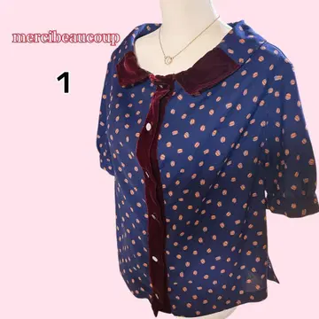 메르시보쿠 커피콩 패턴 벨로아 반팔 블라우스 네이비