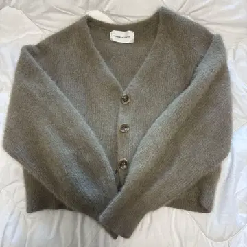 카프리슈 레마쥬 FOX 울 립 가디건 니트 모카