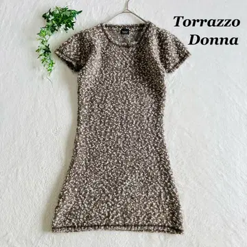 Torrazzo Donna (트라쪼돈나) 무릎 기장 원피스 반팔 트위드풍
