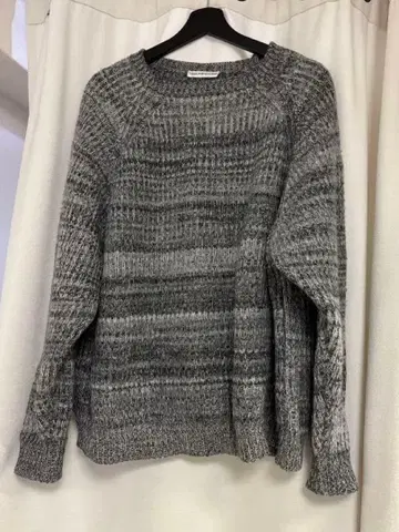 고샤 루브친스키 그레이 니트 스웨터