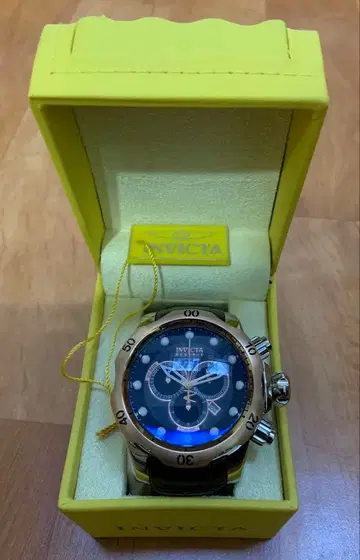 [ 새상품급 ] invicta 베놈