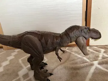 쥬라기 월드 트위스트&어택! T렉스 레어 가격 인하 가능!