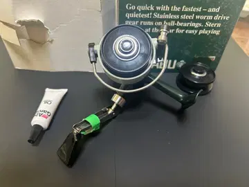 Abu Garcia 스피닝 릴 그린 컬러 오일 포함