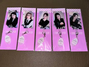 ITZY CHECKMATE 아크릴 참 부착 폰 탭 5개 세트