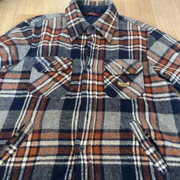 KINGSPORT 체크 무늬 플란넬 셔츠