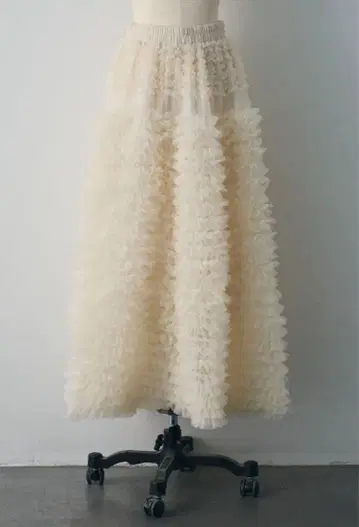 Ppl2님 휘핑 튤 롱 스커트