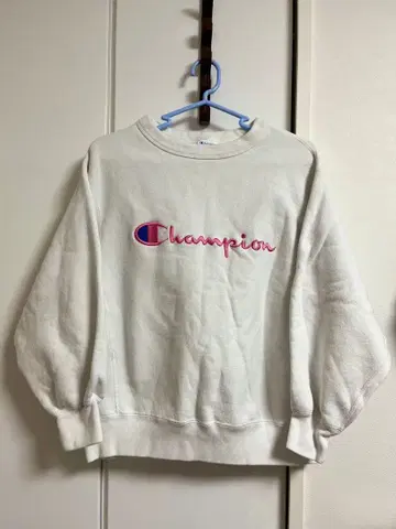 챔피온 맨투맨 리버스 위브 화이트 자수 로고