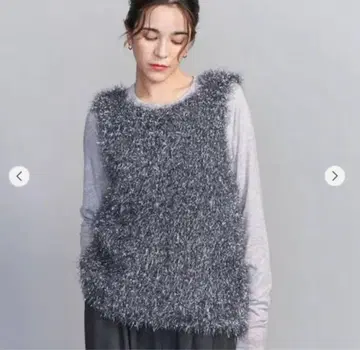 Metallic shaggy knit vest 니트 베스트