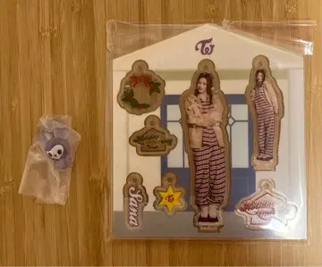 TWICE 메지루시 액세서리 아크릴 스탠드 키링 사나