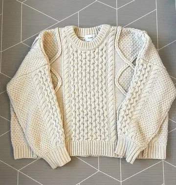 CLANE 3D CABLE WIDE KNIT TOPS 클라네 케이블 니트