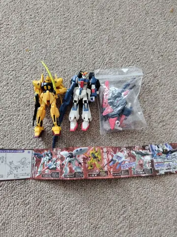 Z건담 HMS 셀렉션 피규어 2체 가변 가능 Z건담 백식